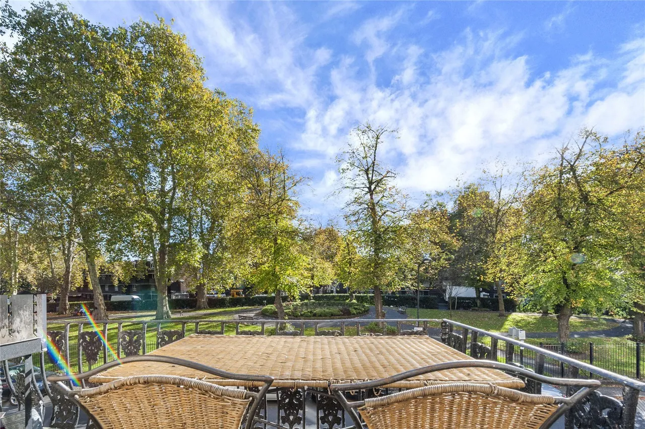 Oakley Square, Camden, NW1, photo 13