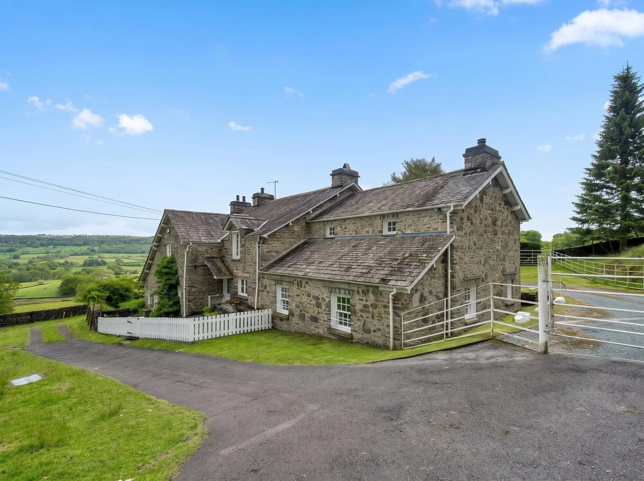 Pool Garth, Cartmel Fell, LA11, photo 32