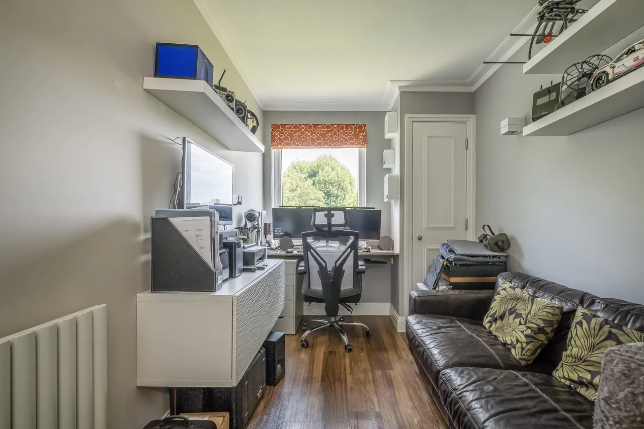 Carlton Drive, London, SW15, photo 12