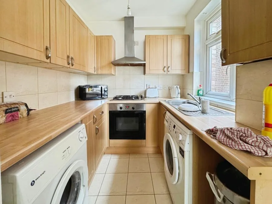 Church Road, Clacton-on-Sea, CO15, photo 3