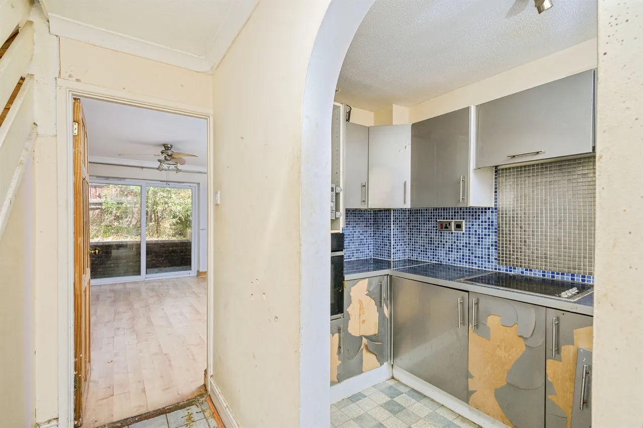 Canterbury Drive, Plymouth, PL5, photo 4