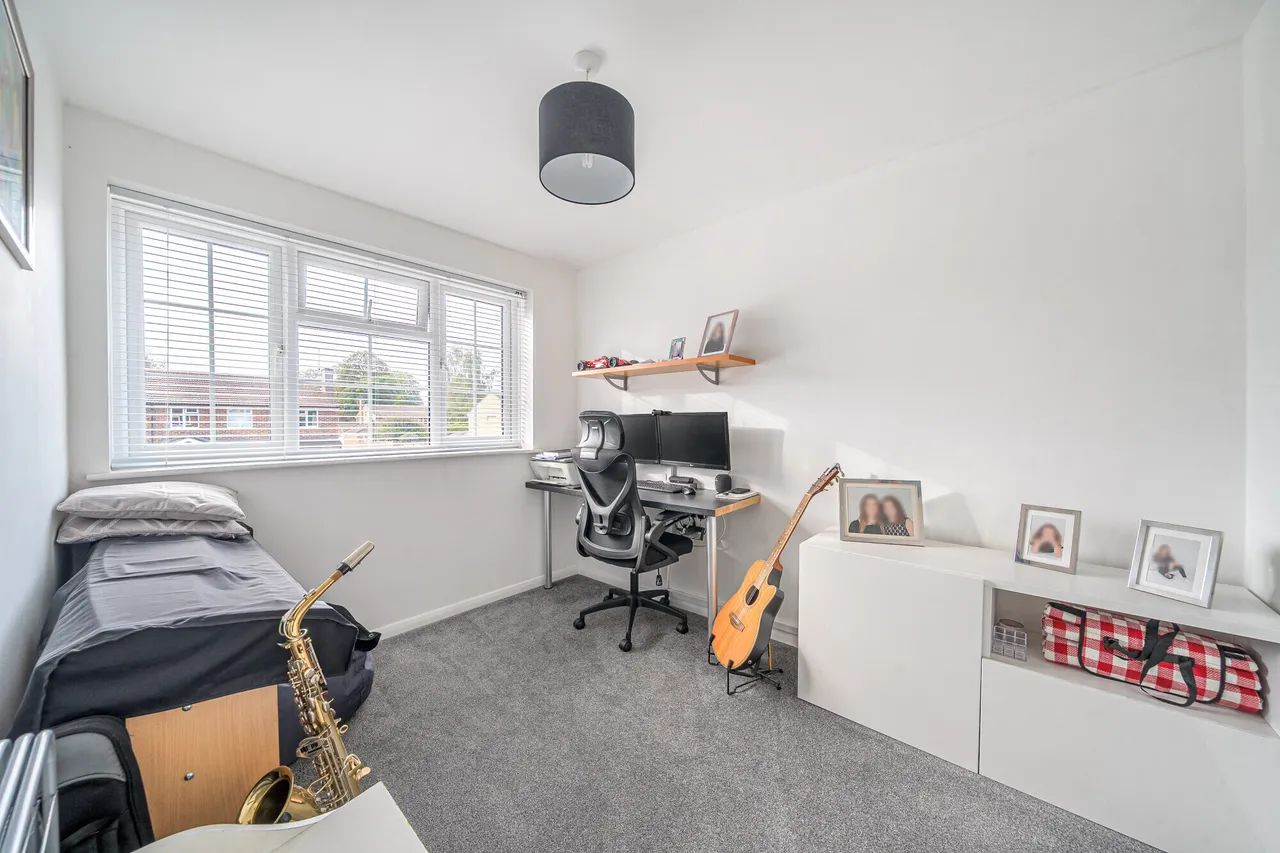 George Road, Fleet, GU51, photo 6