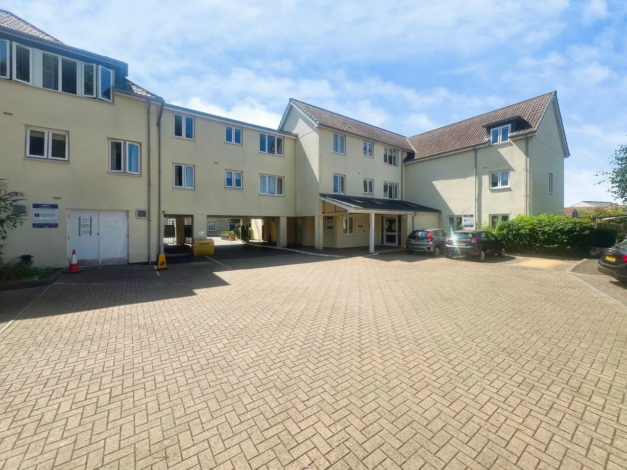 Somerton Road, Street, BA16, photo 21