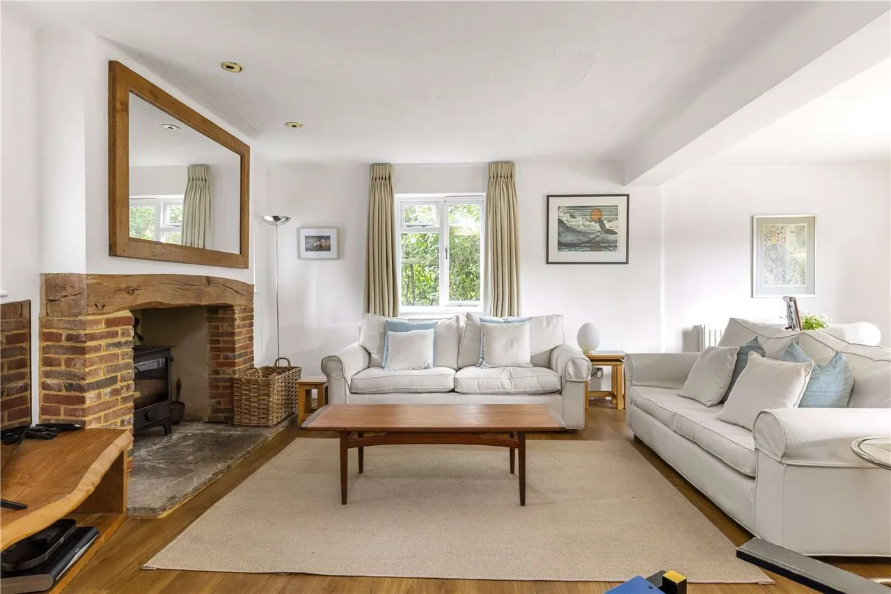 Sutton Place, Abinger Hammer, Surrey, RH5 6RN, photo 12