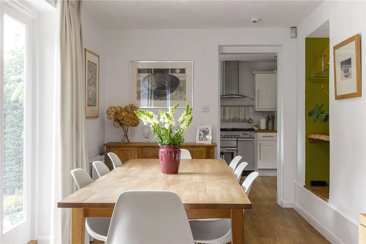 Sutton Place, Abinger Hammer, Surrey, RH5 6RN, photo 11
