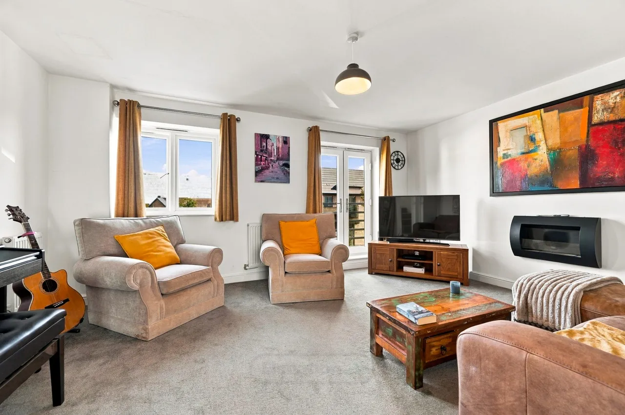 Four Marks Close, Broughton, Milton Keynes, Milton Keynes, MK10 9WJ, photo 11