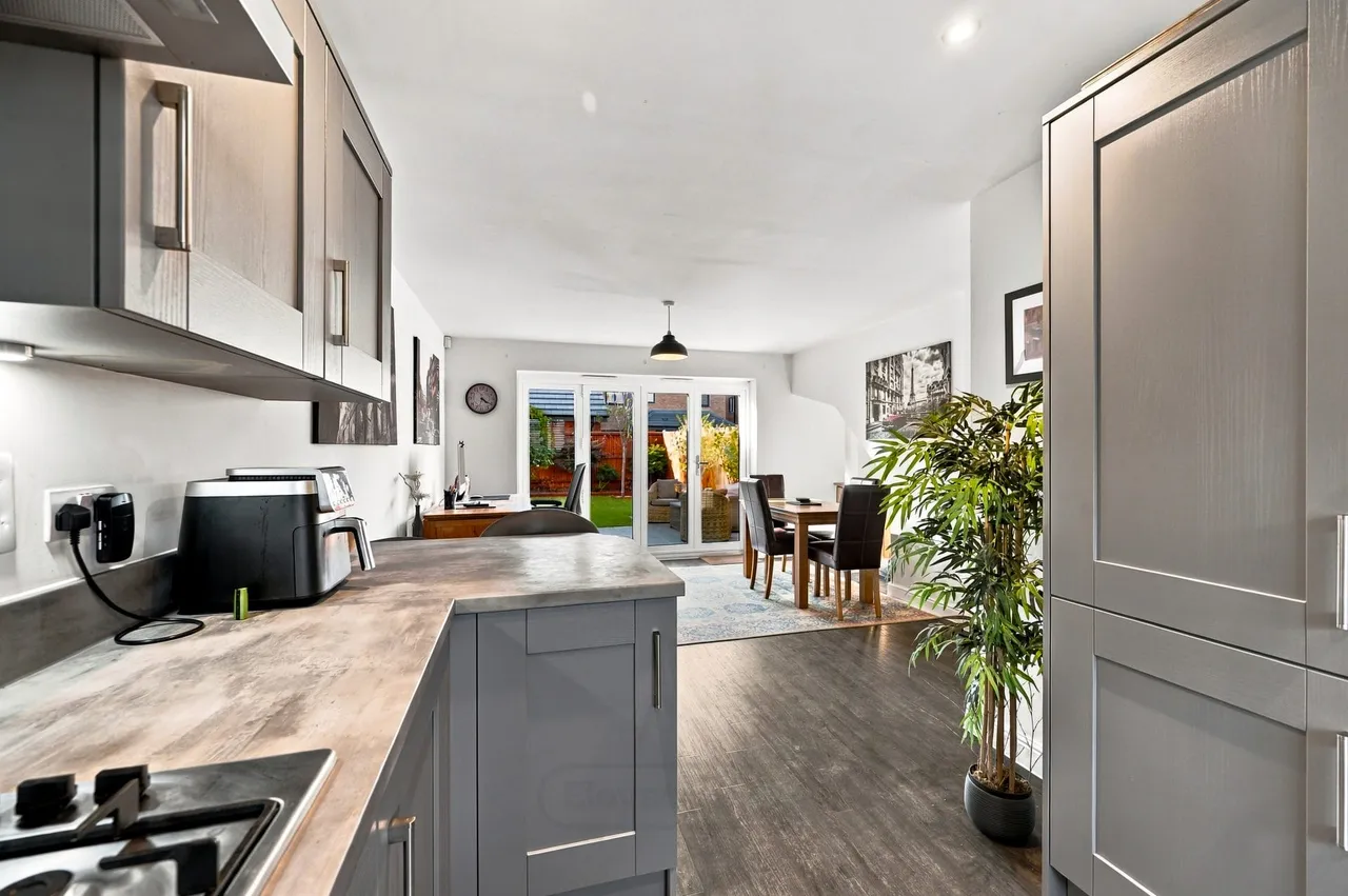 Four Marks Close, Broughton, Milton Keynes, Milton Keynes, MK10 9WJ, photo 7