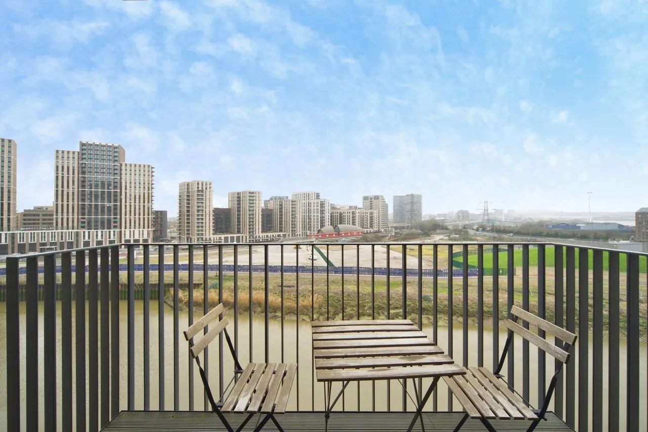 Botanic Square, LONDON, London, E14, photo 12