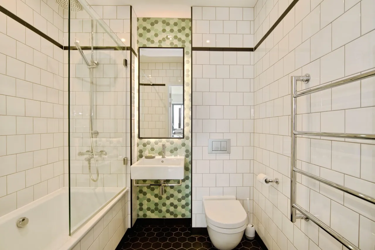 Botanic Square, LONDON, London, E14, photo 20