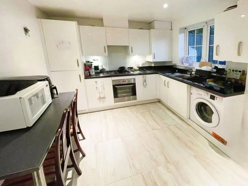 3 bed house for sale — Harrison Road, Aylesham, Kent, CT3