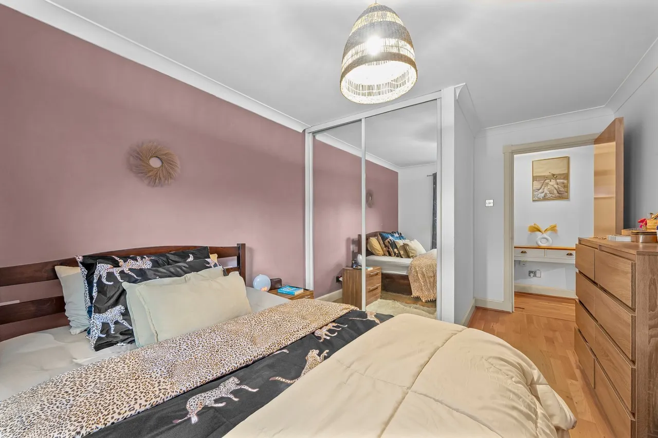 Ensign Street, London, E1, photo 9