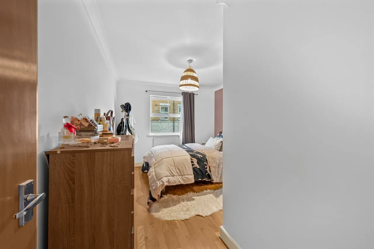 Ensign Street, London, E1, photo 10