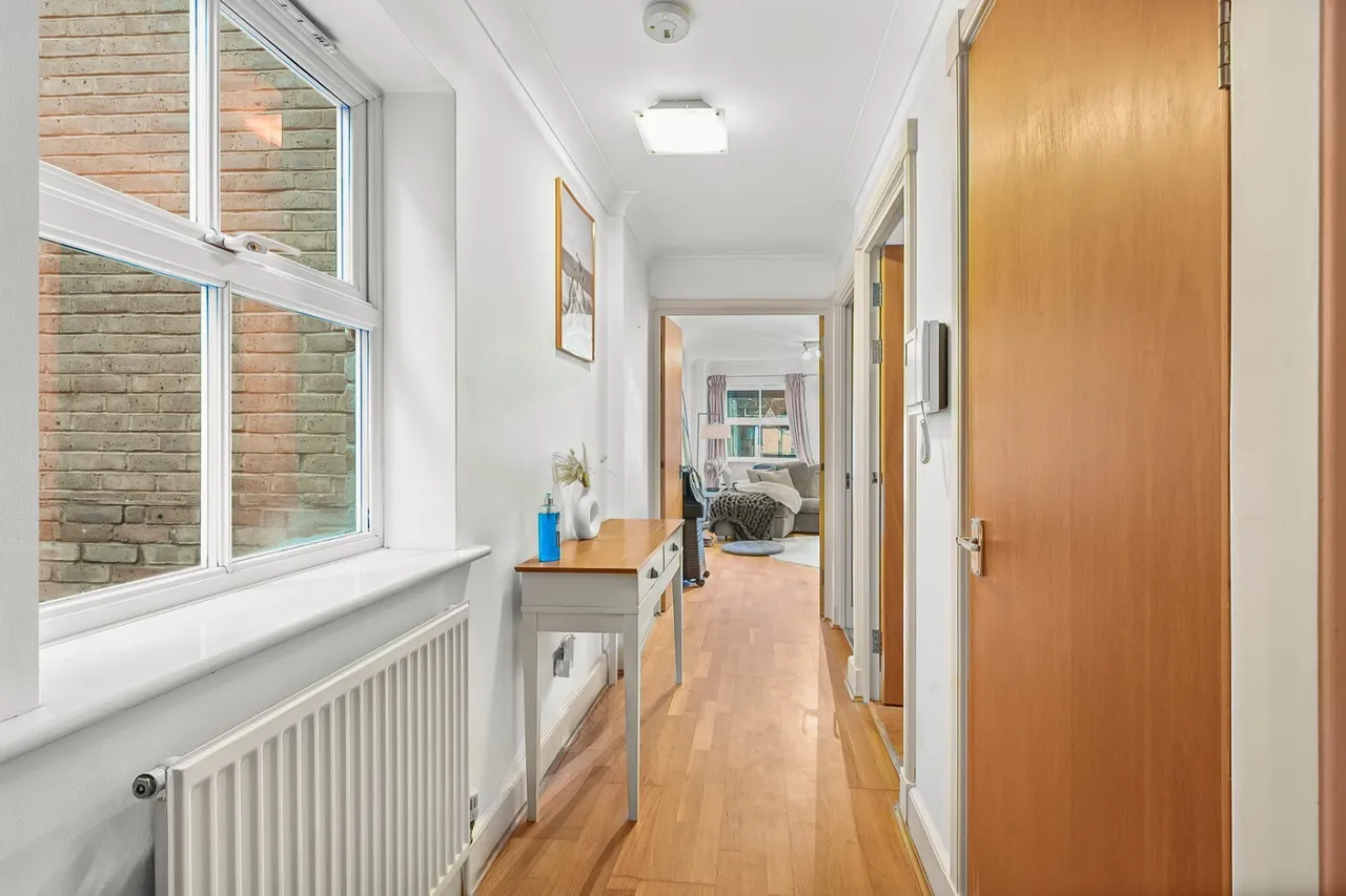 Ensign Street, London, E1, photo 13