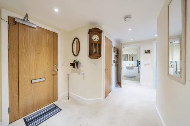 St. Lukes Road, Maidenhead, SL6, photo 11