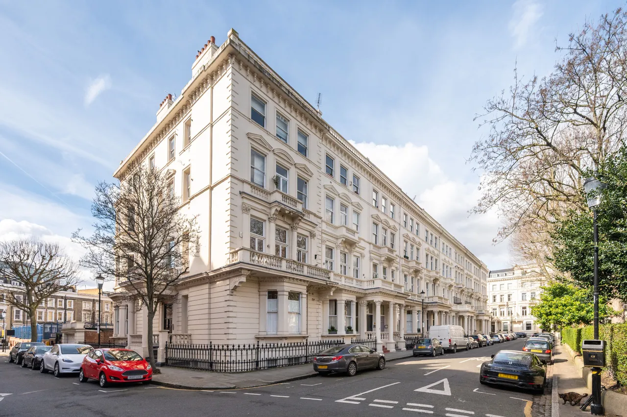 Flat 1, 65 Earls Court Square, London, photo 4