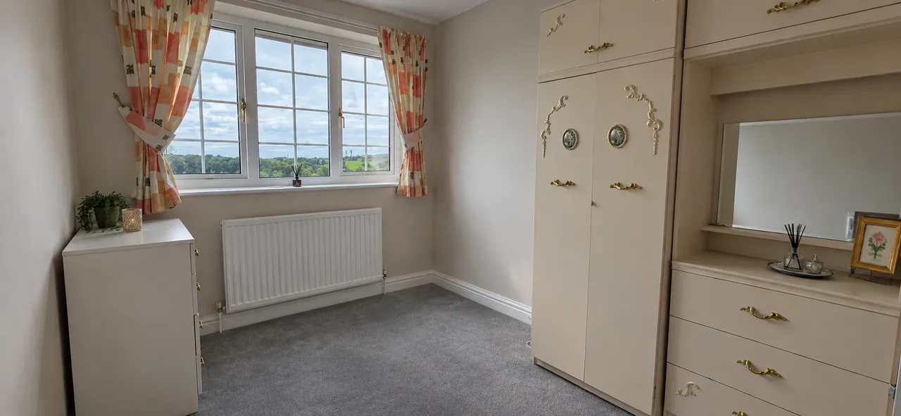 Raeburn Drive, Marple Bridge, SK6, photo 14