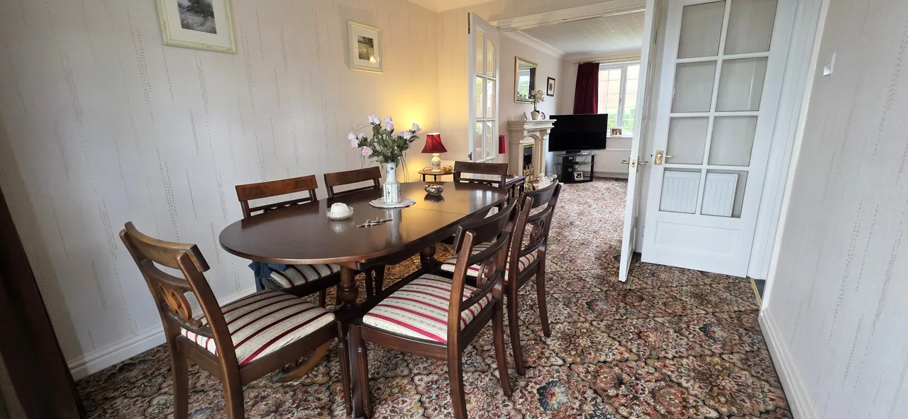 Raeburn Drive, Marple Bridge, SK6, photo 8