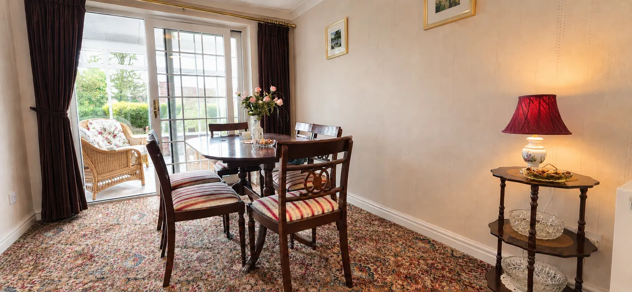 Raeburn Drive, Marple Bridge, SK6, photo 7