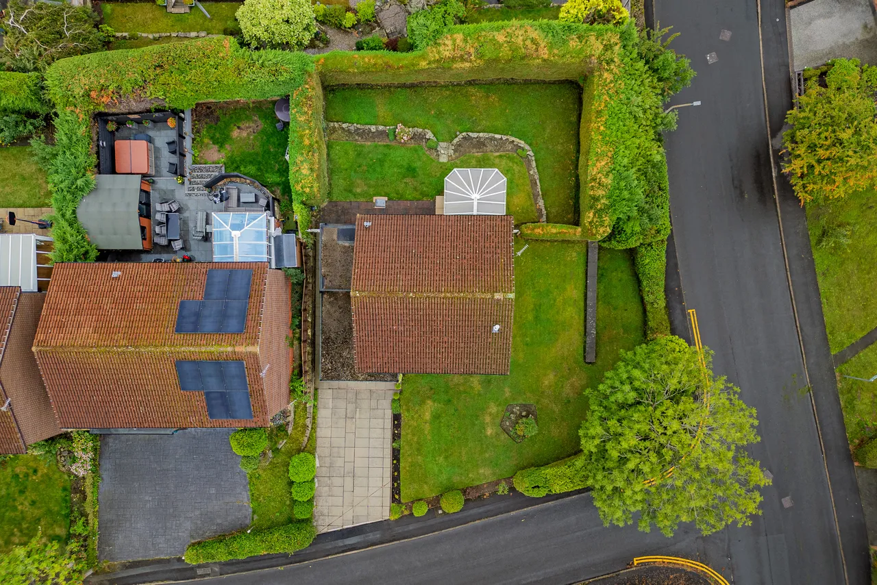 Raeburn Drive, Marple Bridge, SK6, photo 4