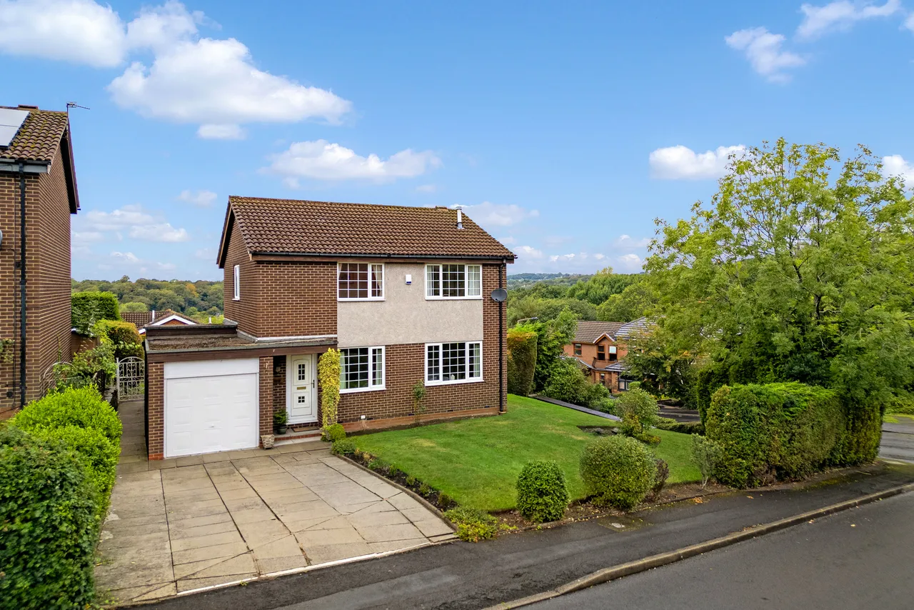 4 bed house for sale, Raeburn Drive, Marple Bridge, SK6