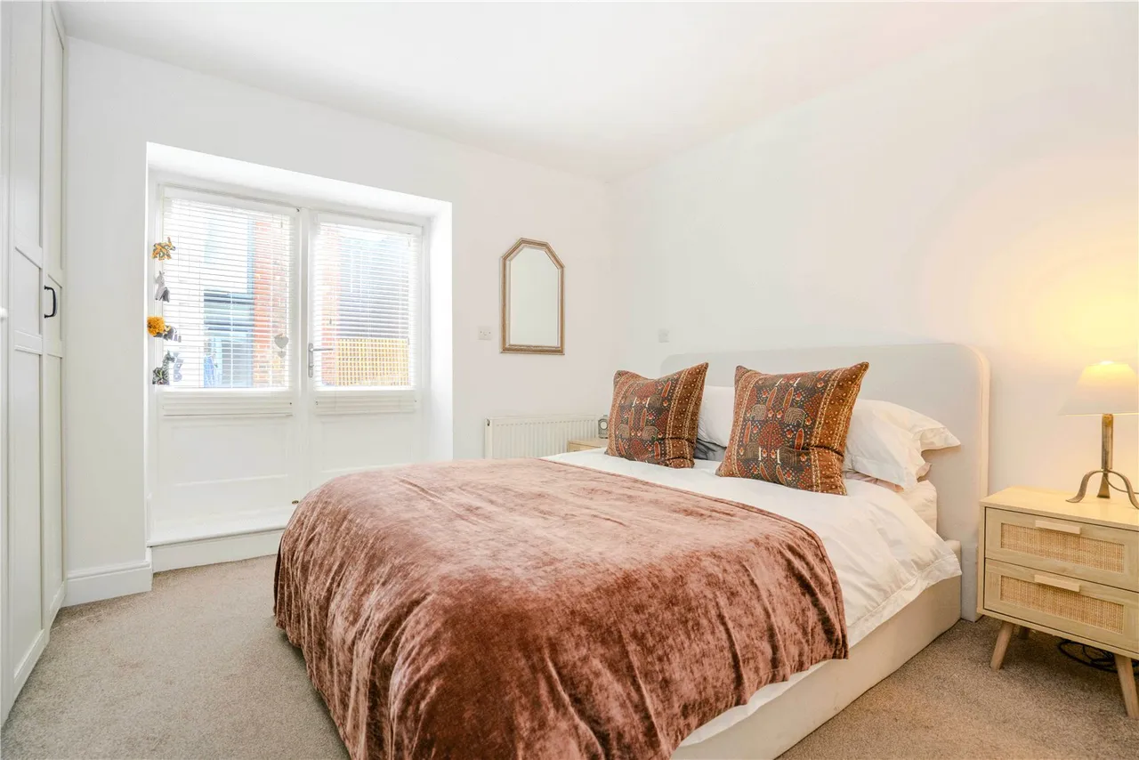 North Road, Richmond, TW9, photo 2