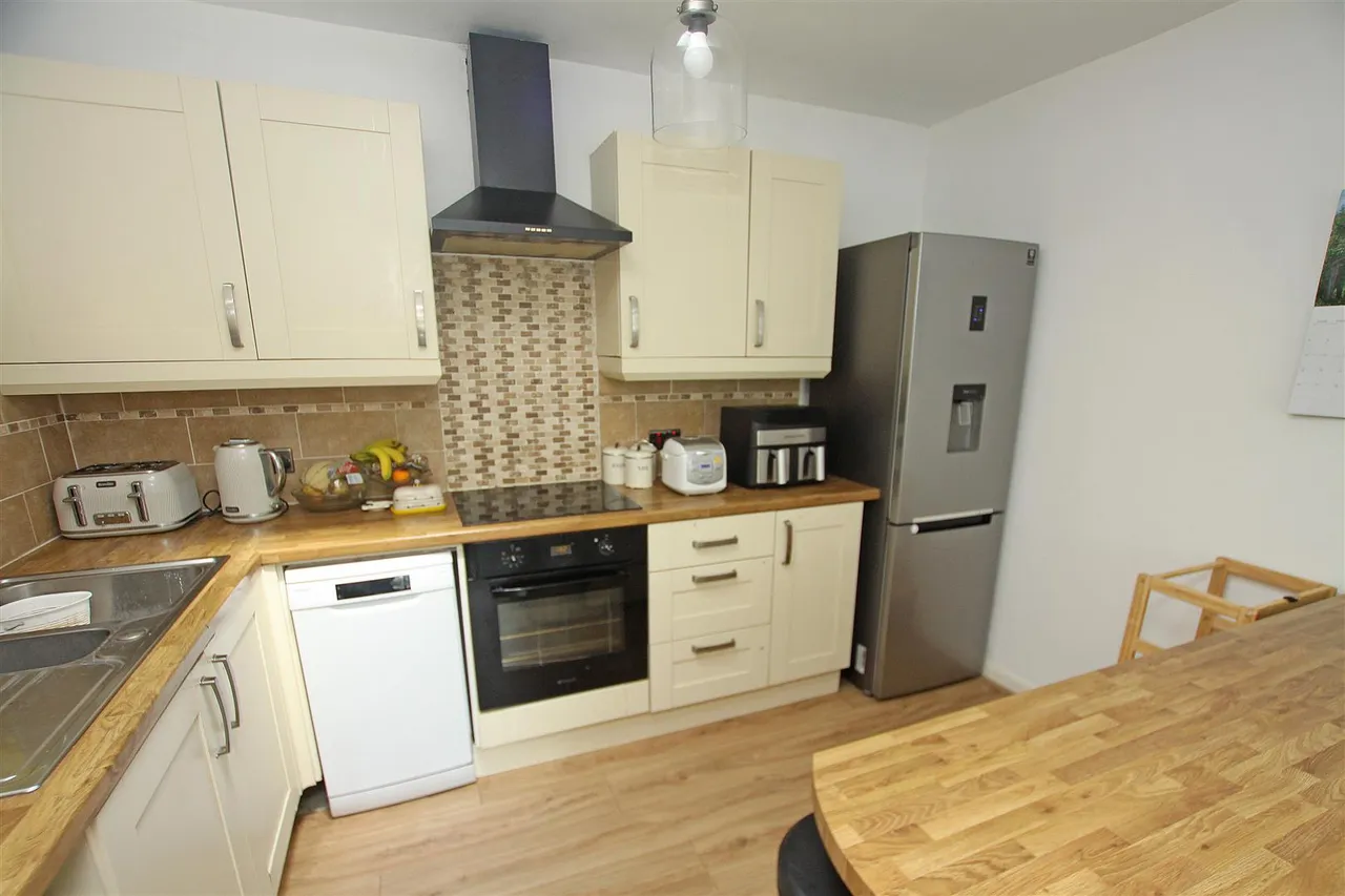 Dean Park Road, Bournemouth, photo 6