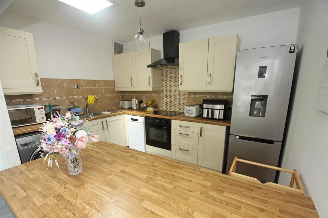 Dean Park Road, Bournemouth, photo 5