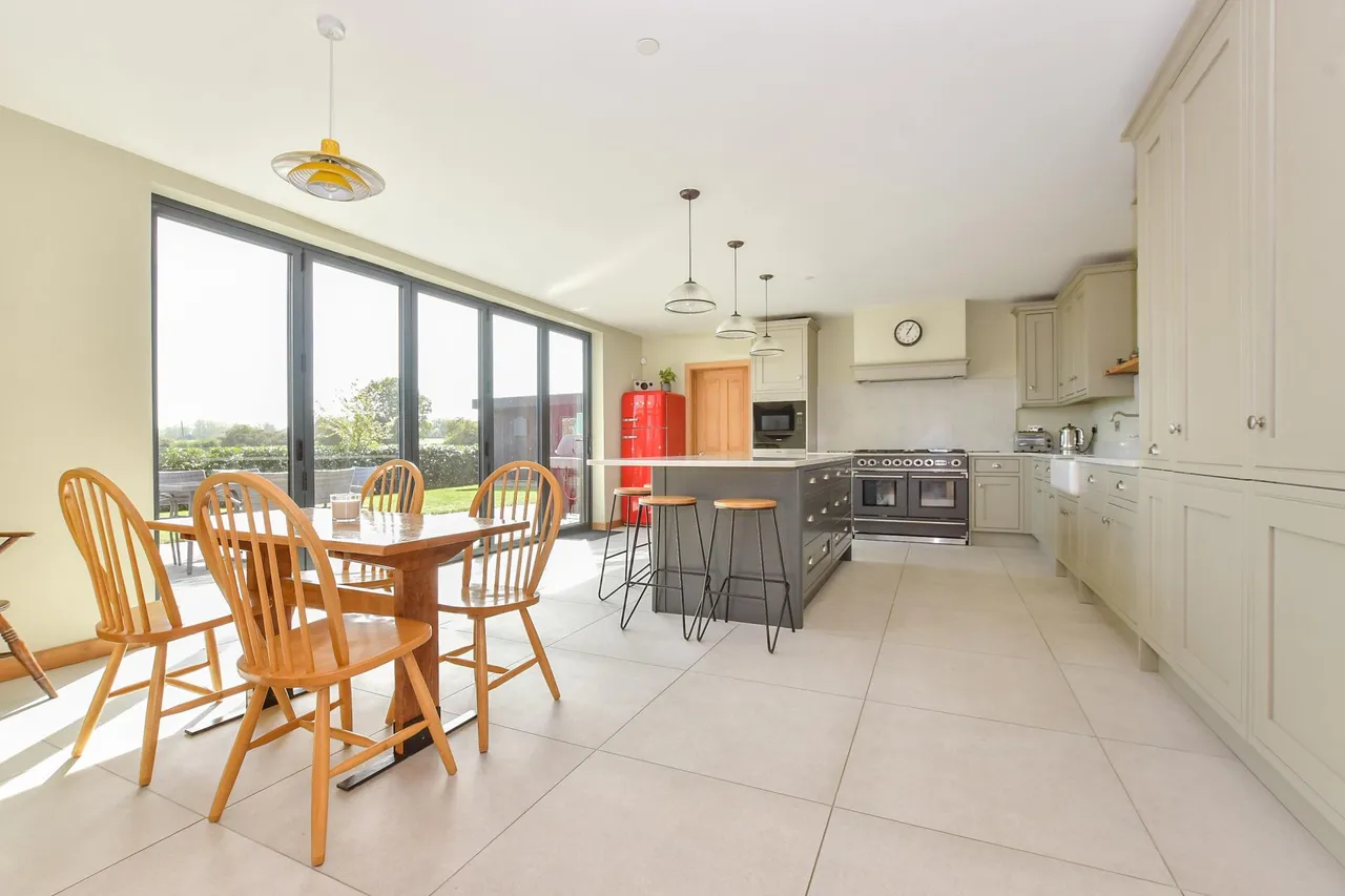 Elizabeth Drive, Woodnesborough, CT13, photo 6