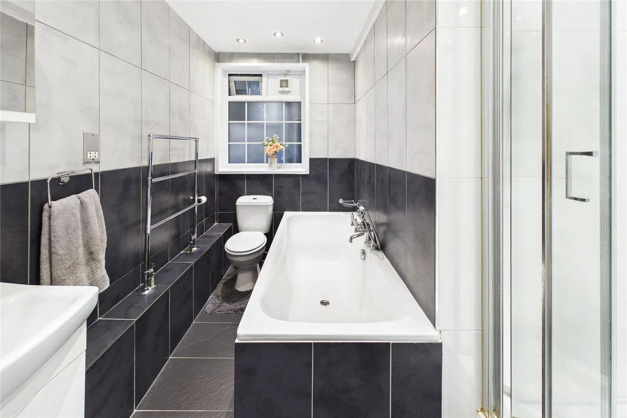 Streatham Hill, London, SW2, photo 7