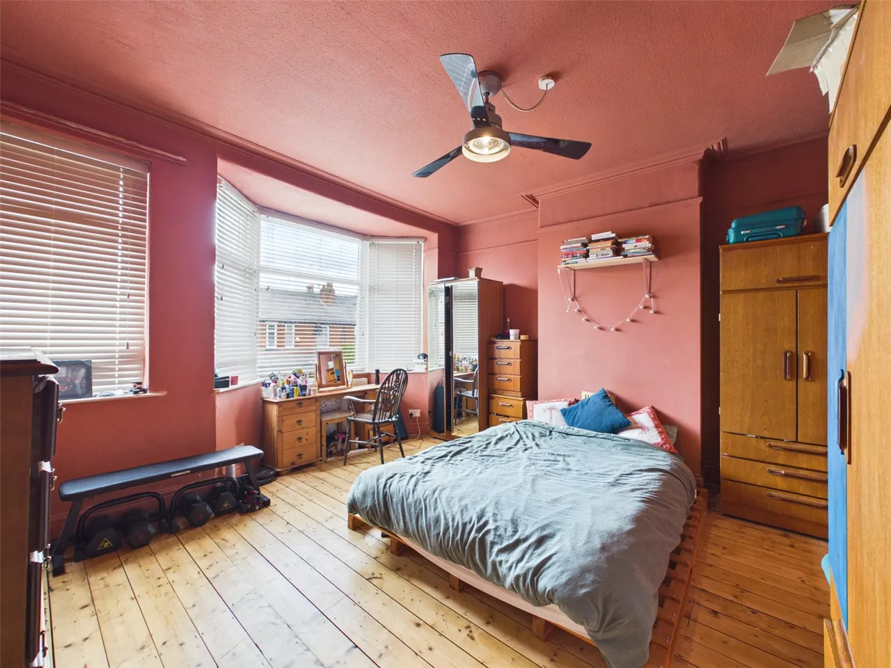 Broom Lane, Levenshulme, M19, photo 4