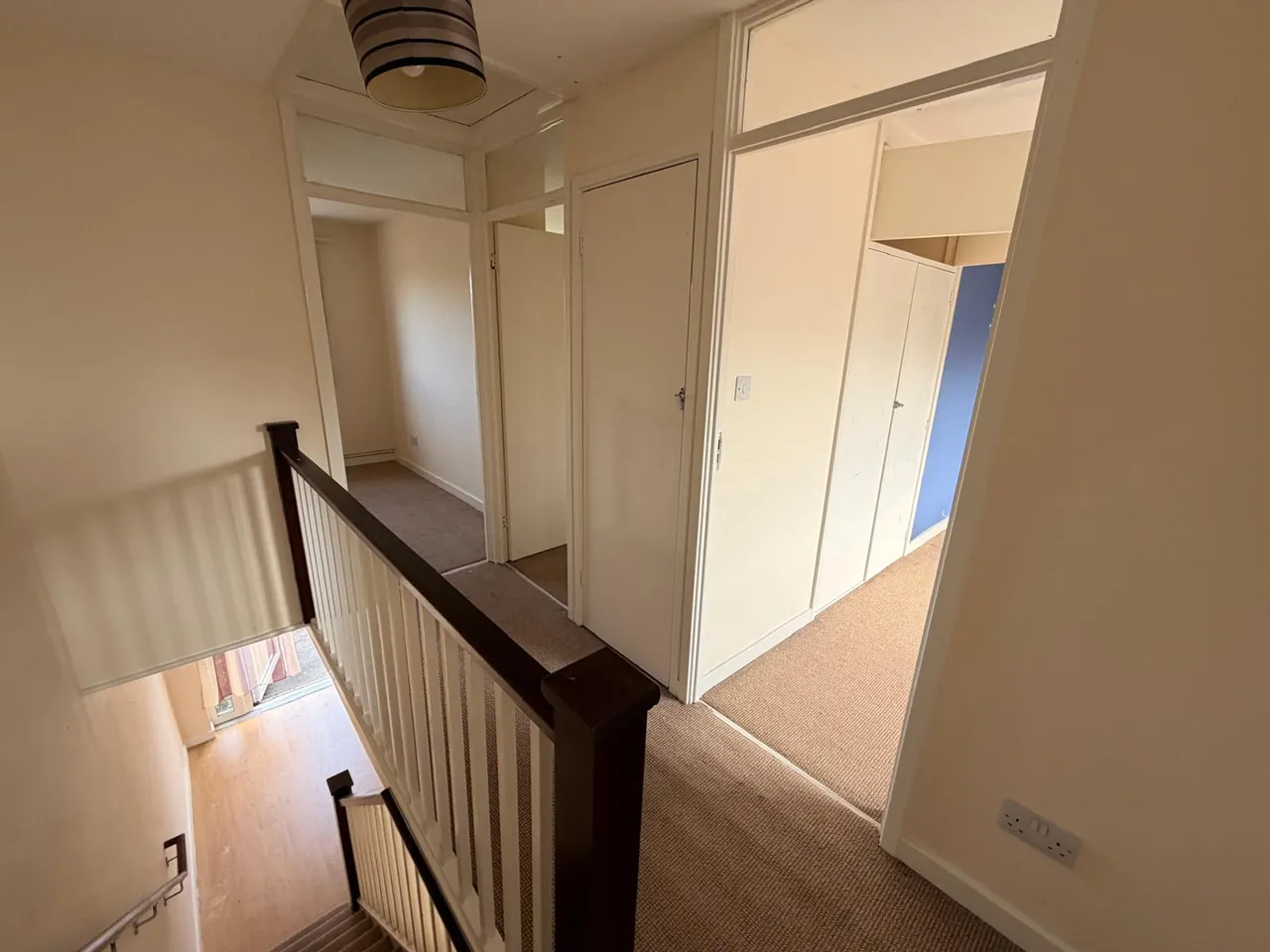 3-bedroom semi detached house arranged over two floors with a rear garden and driveway for two vehicles., photo 9