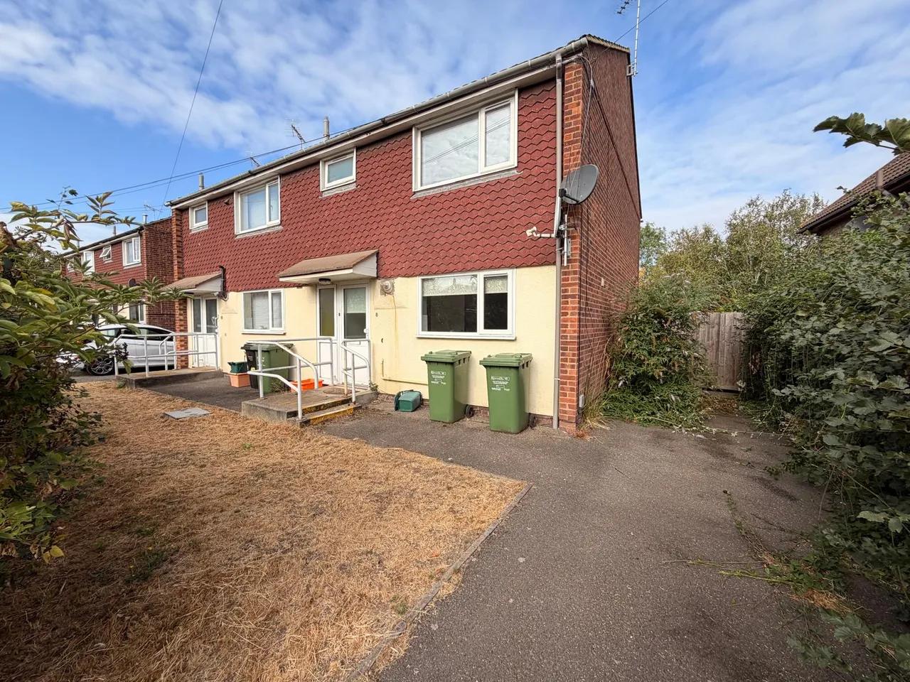 3 bed house for sale — 3-bedroom semi detached house arranged over two floors with a rear garden and driveway for two vehicles.