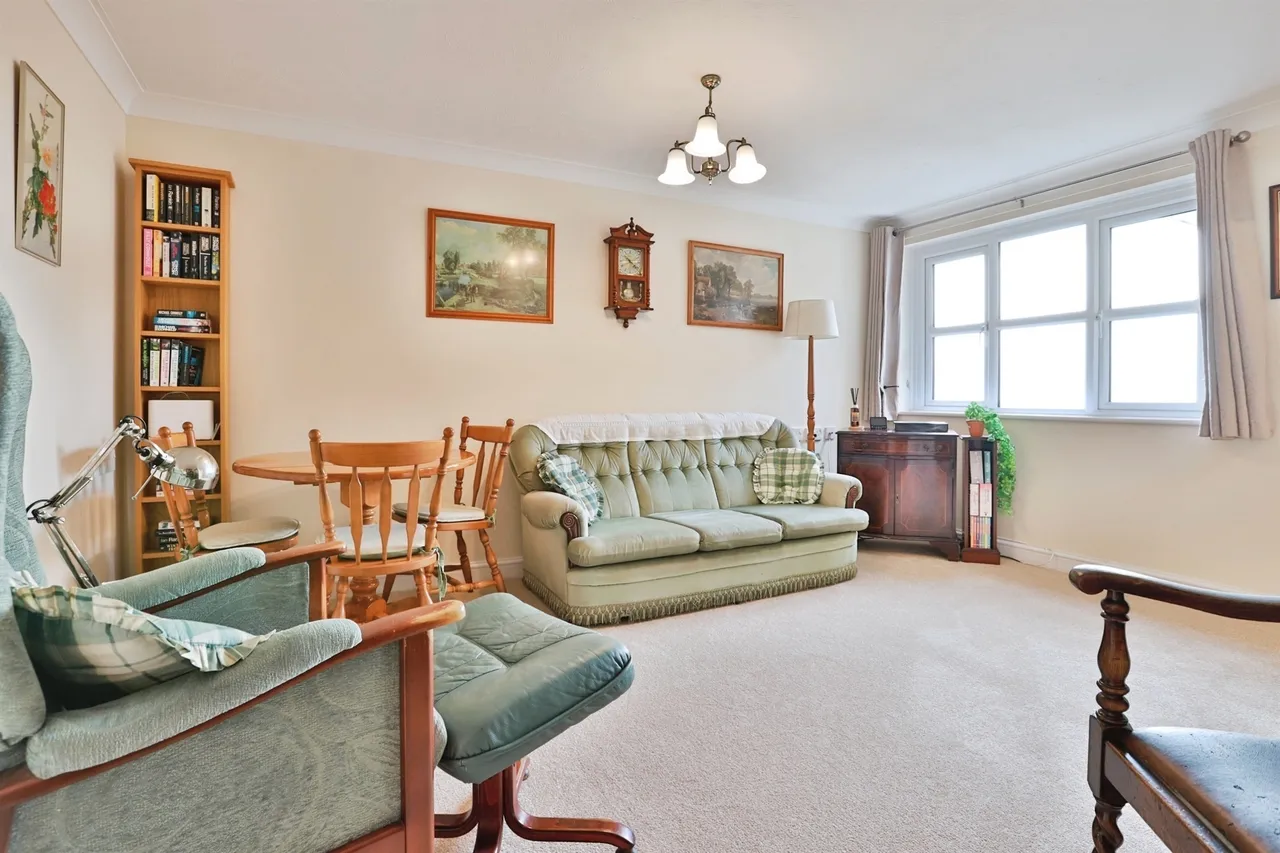 Seafield Road, Bournemouth, BH6, photo 3