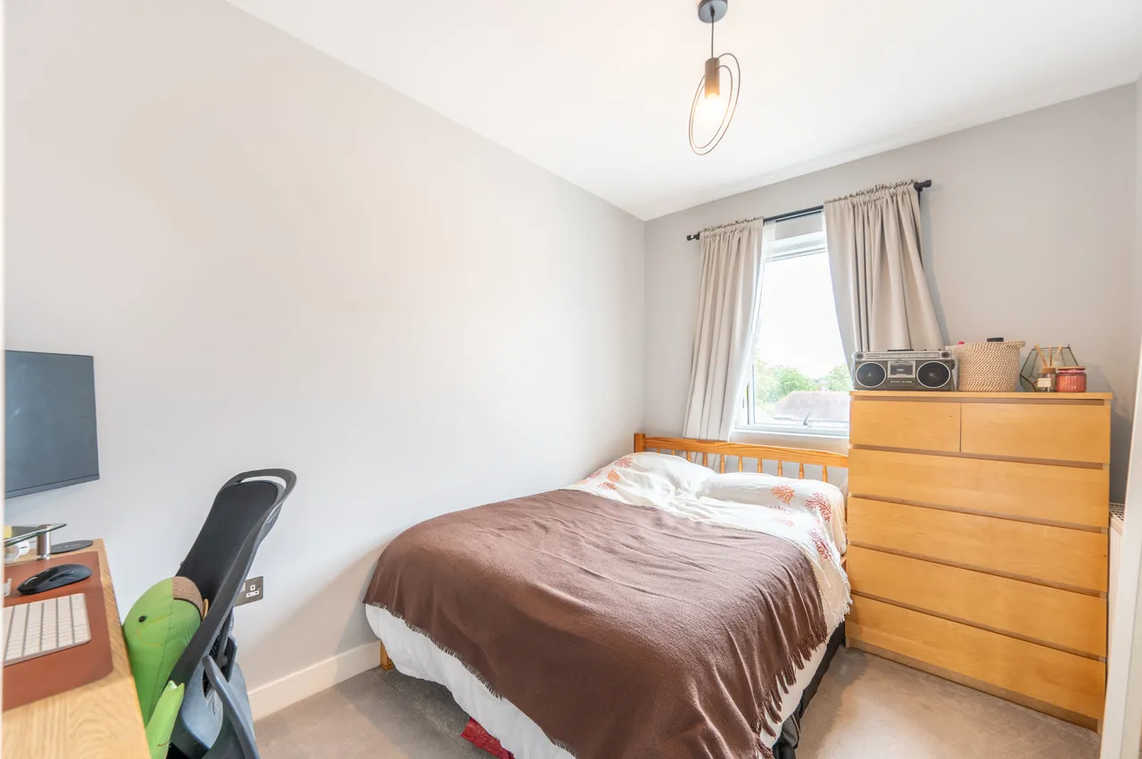 6 Pristine House, 12 Harrowdene Road, Wembley, photo 7