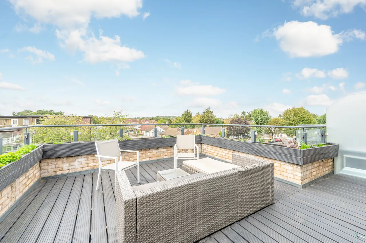 6 Pristine House, 12 Harrowdene Road, Wembley, photo 6