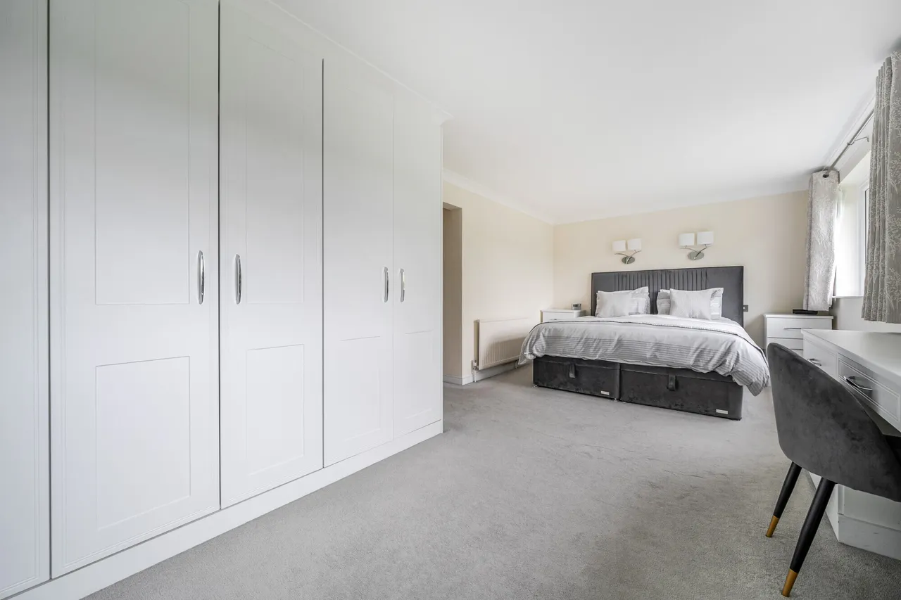 Latchmoor Way, Gerrards Cross, SL9, photo 10
