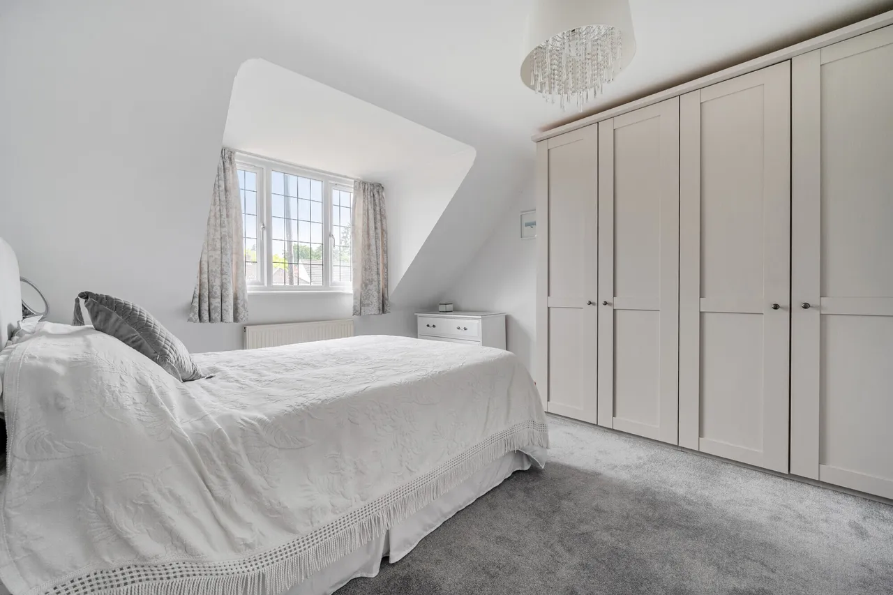 Latchmoor Way, Gerrards Cross, SL9, photo 12