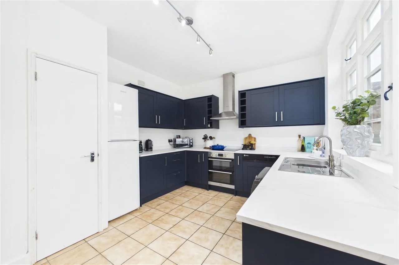 Trenthams Close, Purley on Thames, RG8, photo 5
