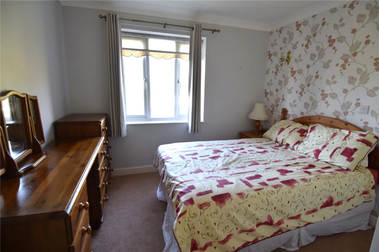Kingfisher Court, Woodfield Road, Droitwich, Worcestershire, WR9 8UU, photo 5