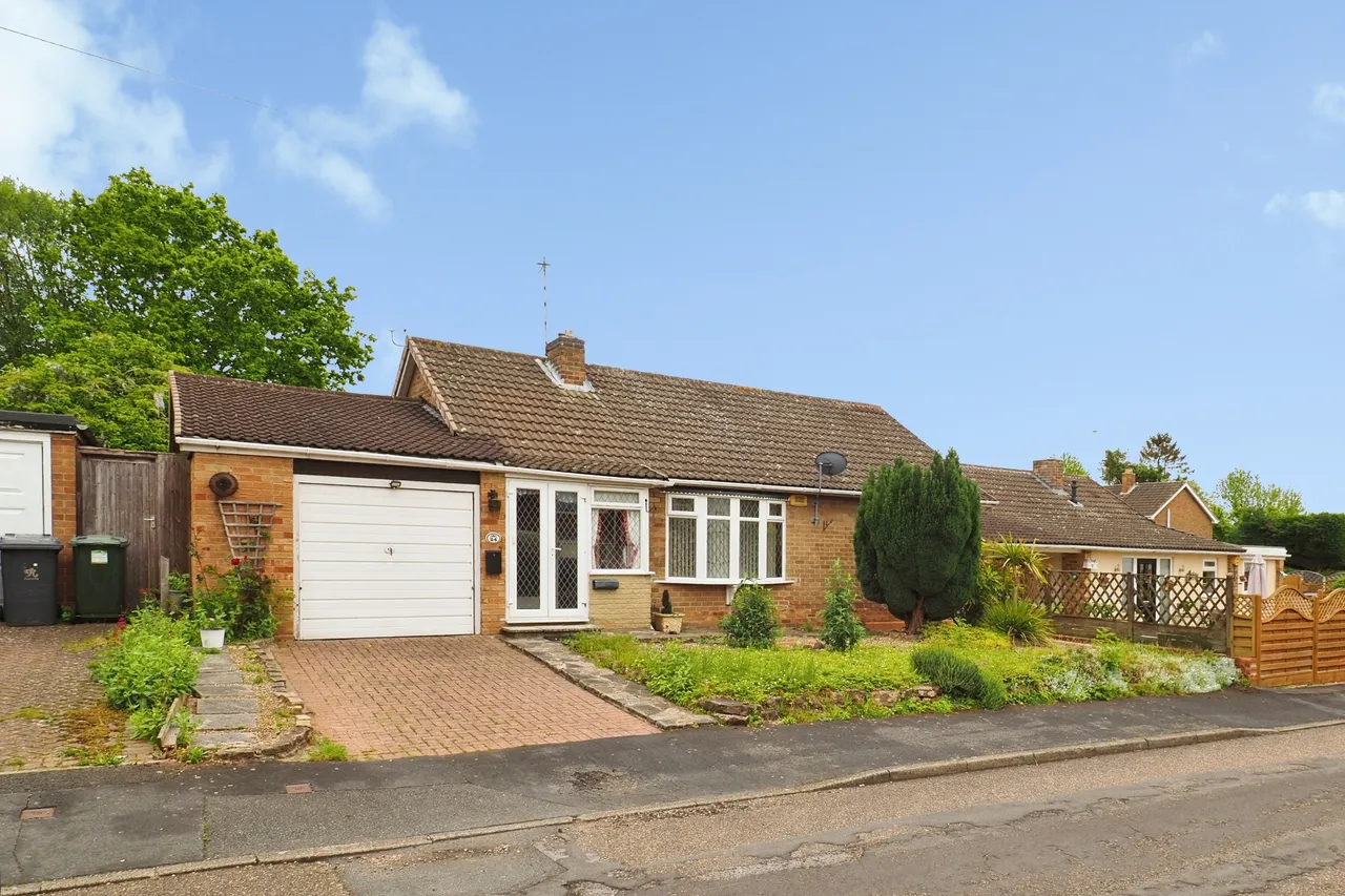 2 bed house for sale, Stella Avenue, Tollerton, NG12