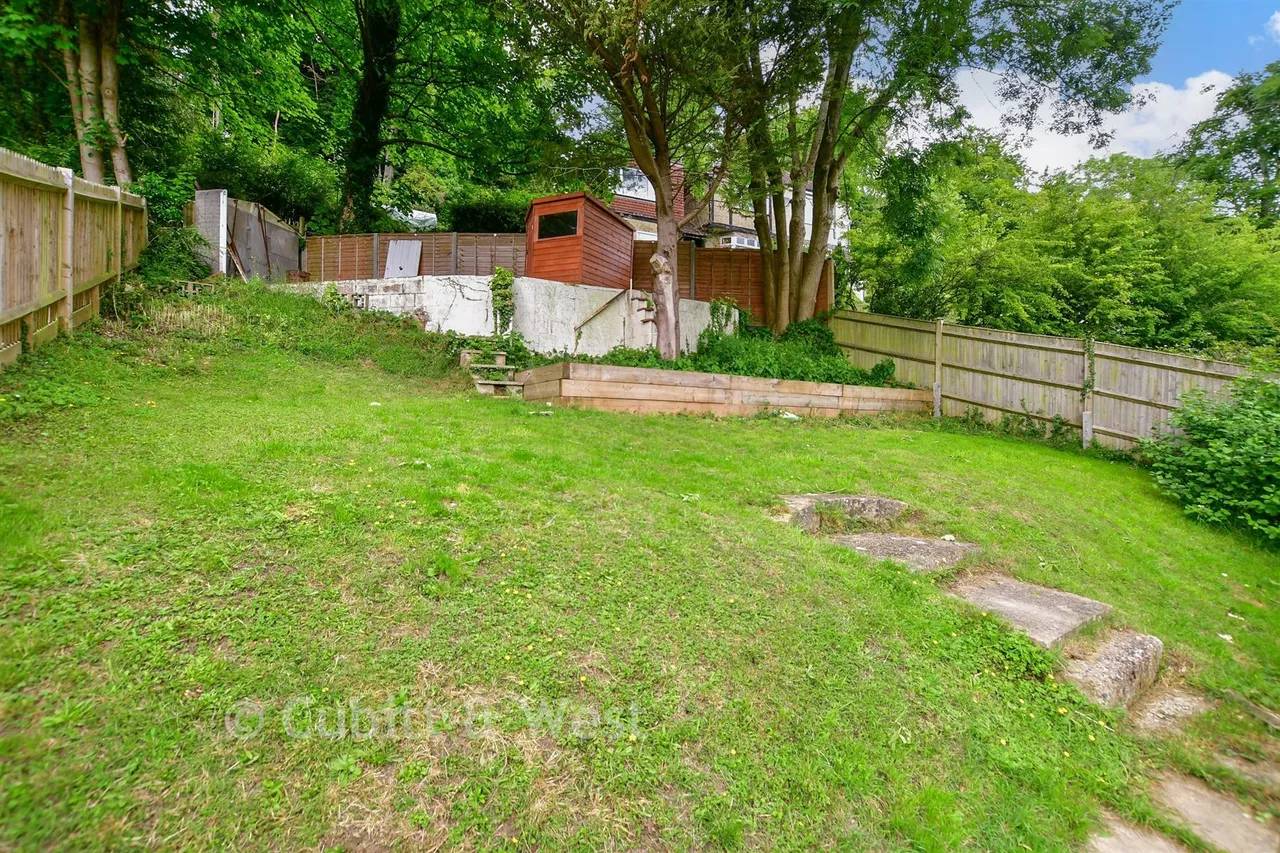 Milner Road, Caterham, CR3, photo 8