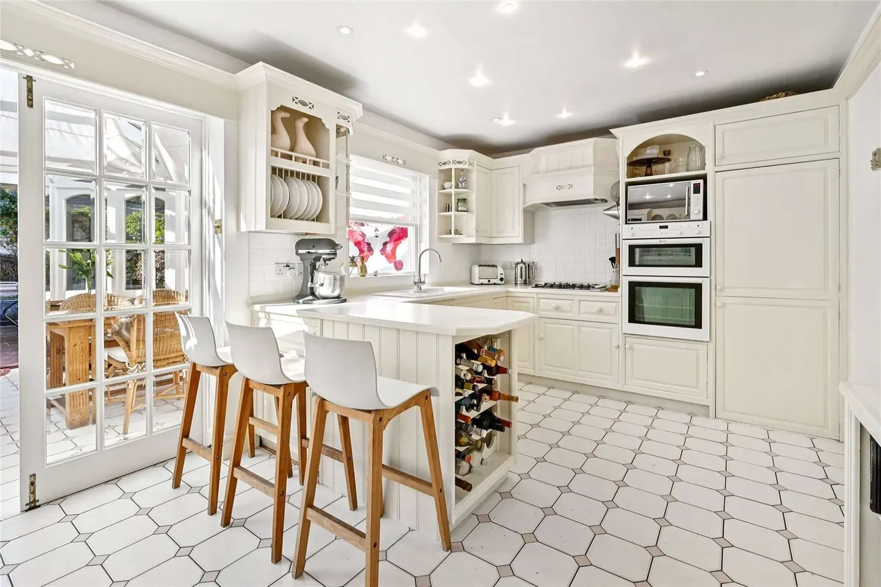 Burlington Road, Fulham, London, SW6 4NR, photo 3