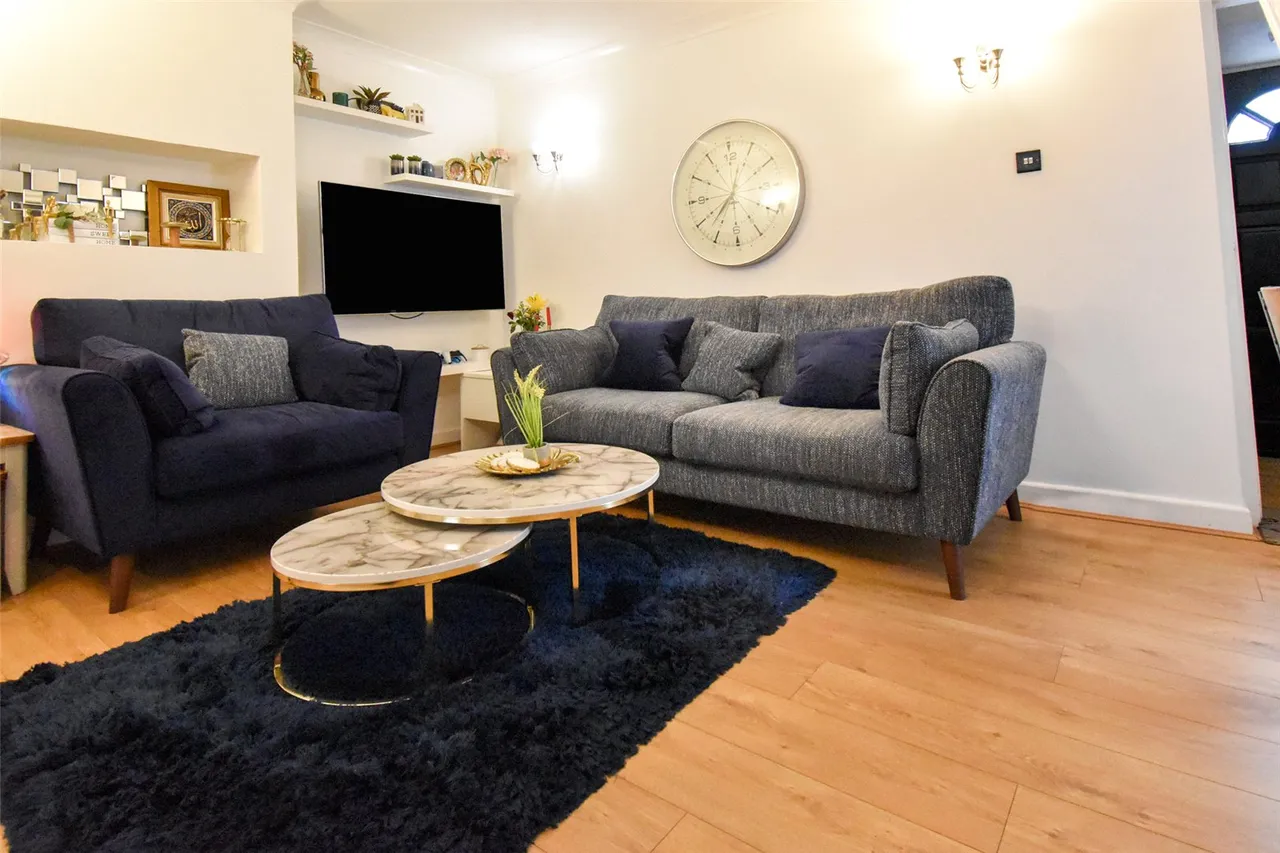 Queens Road, Aldershot, Hampshire, GU11 3LA, photo 5