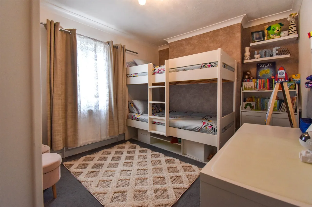 Queens Road, Aldershot, Hampshire, GU11 3LA, photo 10