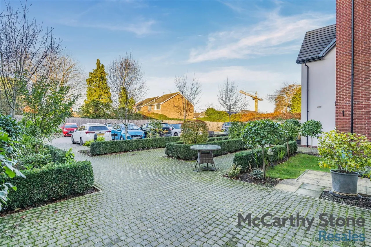 Duck Lane, Bilbrook, WV8, photo 22