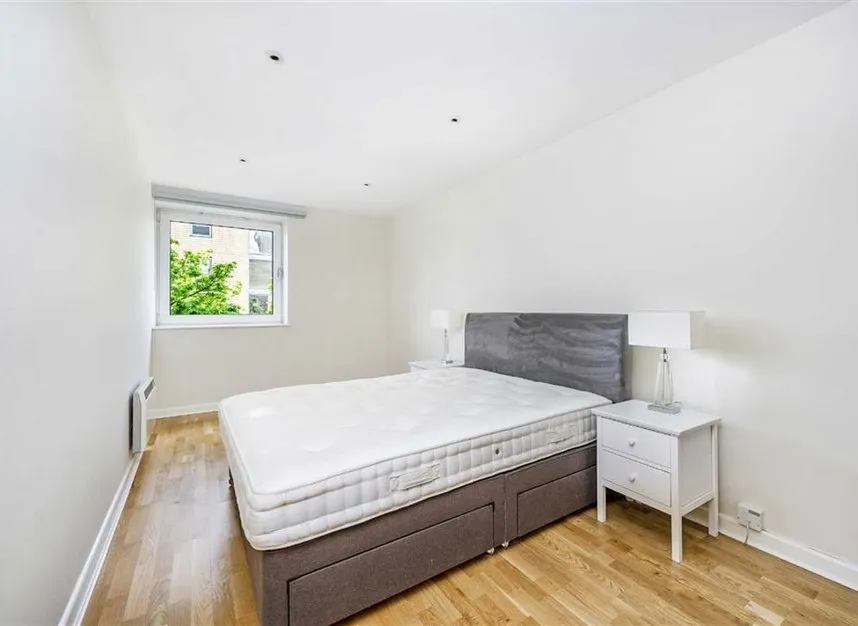 Branch Road, Limehouse, E14, photo 5