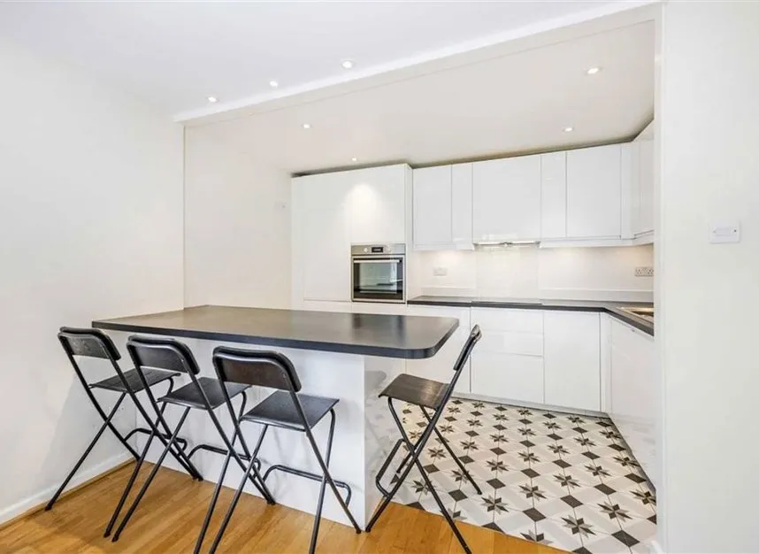 Branch Road, Limehouse, E14, photo 3