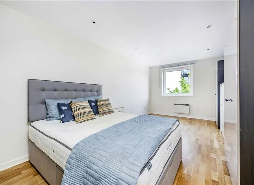 Branch Road, Limehouse, E14, photo 4