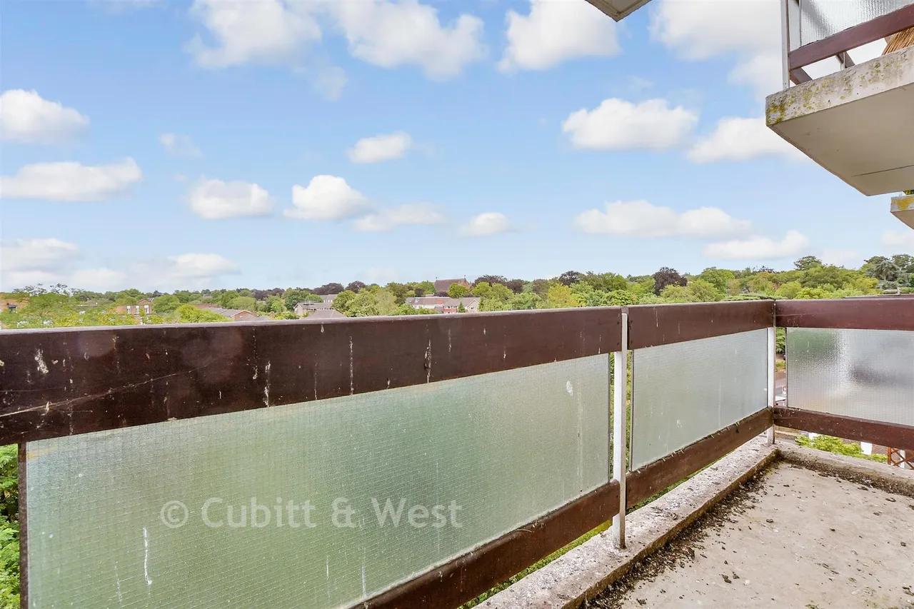 Grange Vale, Sutton, SM2, photo 7