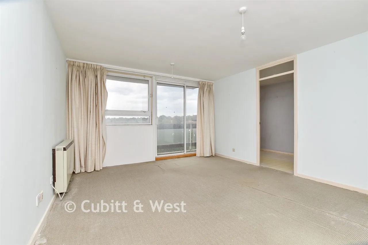 Grange Vale, Sutton, SM2, photo 4
